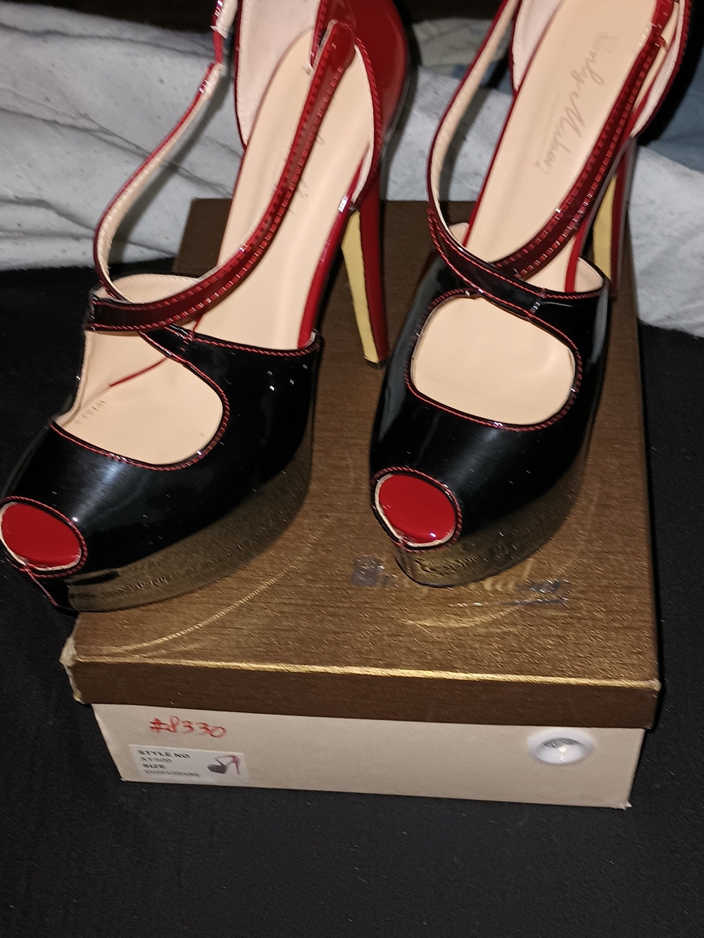 Onlymaker Women’s Black and Red Peep-Toe Platform Heels. Size 9